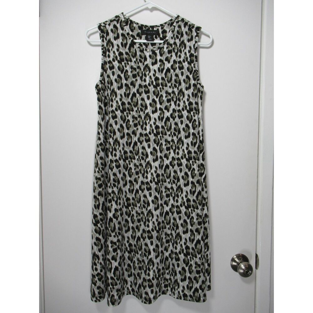 Tahari Sleeveless Leopard Print Swing w/pockets Size Medium